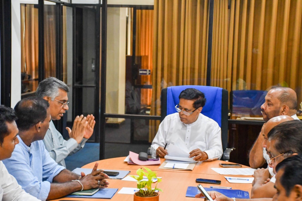 ගල් අගුරු වංචාවක් ගැන කියන්න පාඨලී චම්පික,නිමල් සිරිපාලව හමු වෙයි 1 Iri News image 5 Iri News